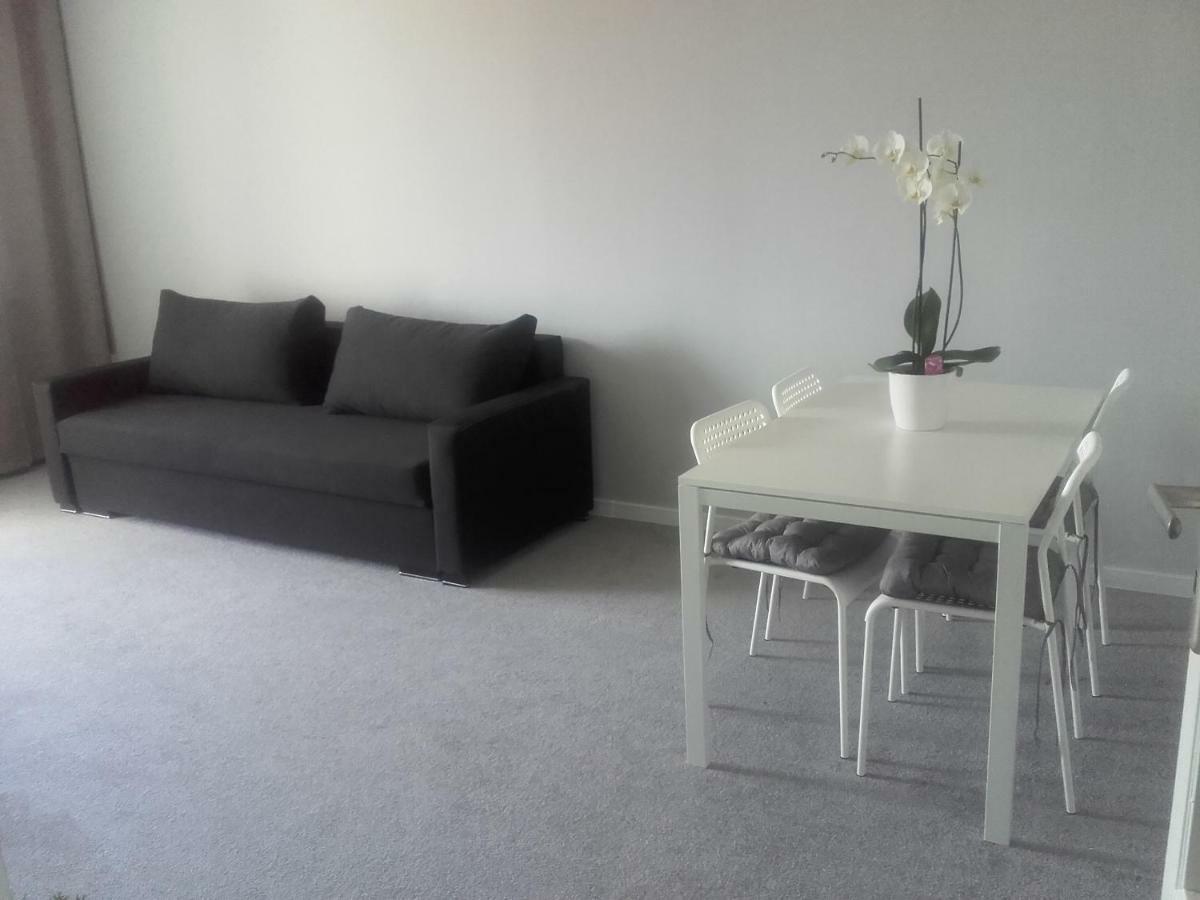 Grey Apartament Appartamento Kołobrzeg Esterno foto