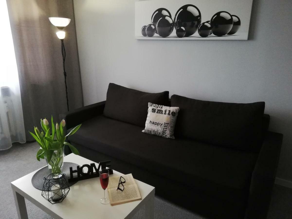 Grey Apartament Appartamento Kołobrzeg Esterno foto